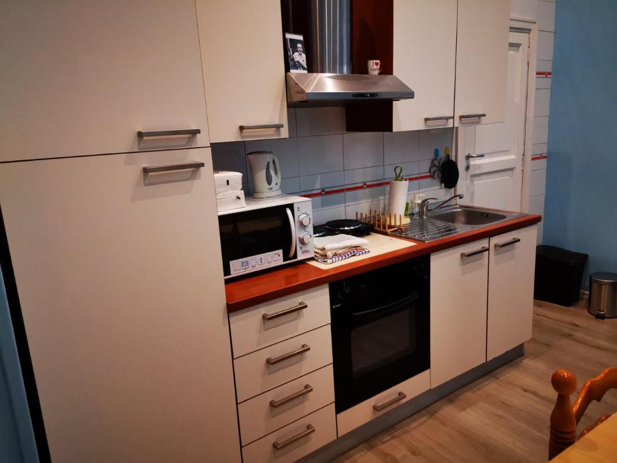 Casa Cupiello Via Chiaia - Casa Vacanze Ad Uso Esclusivo Napoli Ngoại thất bức ảnh