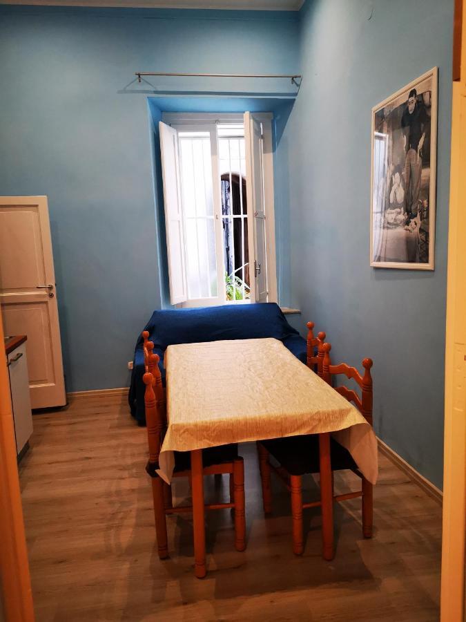 Casa Cupiello Via Chiaia - Casa Vacanze Ad Uso Esclusivo Napoli Ngoại thất bức ảnh